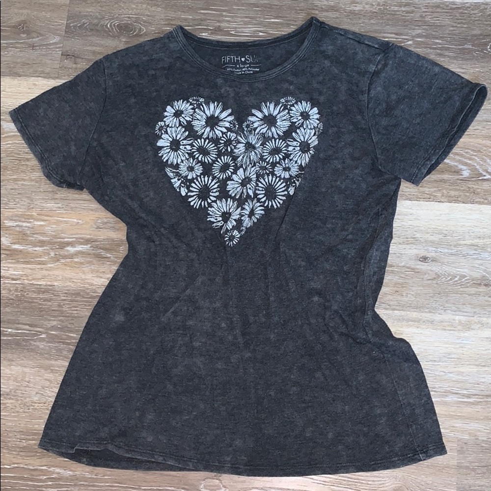 Women’s Fifth Sun Heart T